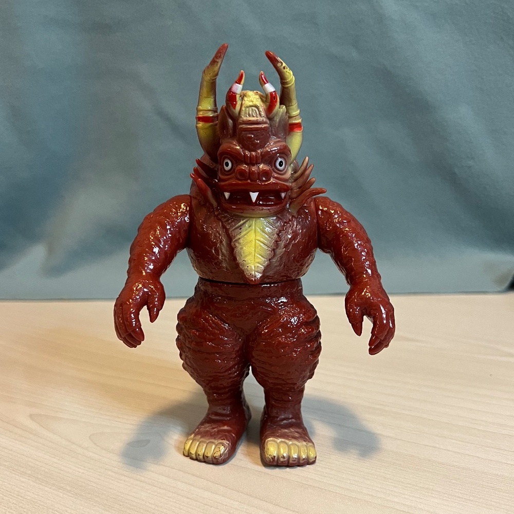 Vintage Ultraman Monster " MICLAS "